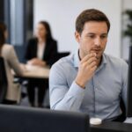 Snus und Nikotinbeutel am Arbeitsplatz: Was erlaubt ist und wer die Regeln macht